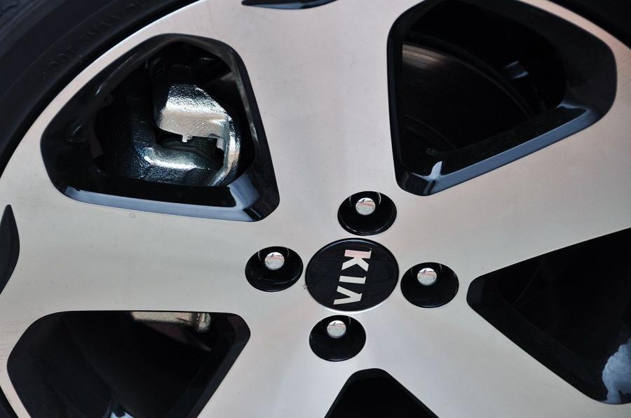  Kia Rio 5-Door 2012 года  (фото 36 из 39)